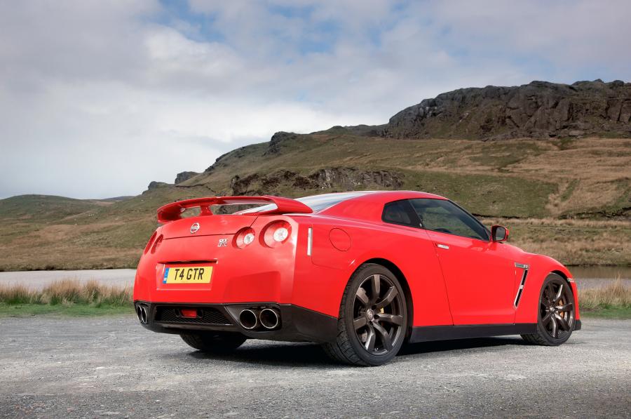  Nissan GT-R 2007 года  (фото 329 из 480)